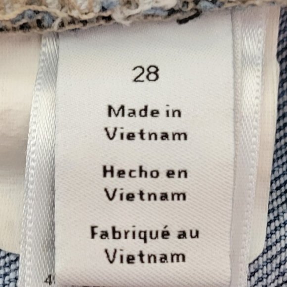 HALE Tyler Senna Distressed Cropped Boyfriend Jean with Raw Hem Size 28 - Picture 9 of 11